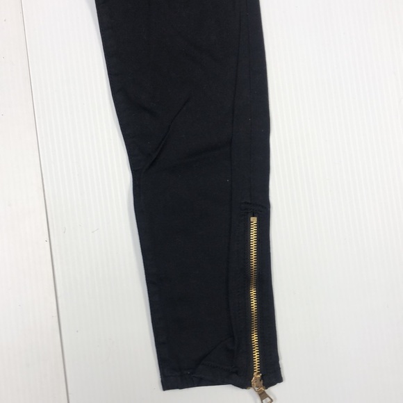 Forever 21 Jeans Black Women’s Size Medium - Picture 2 of 7